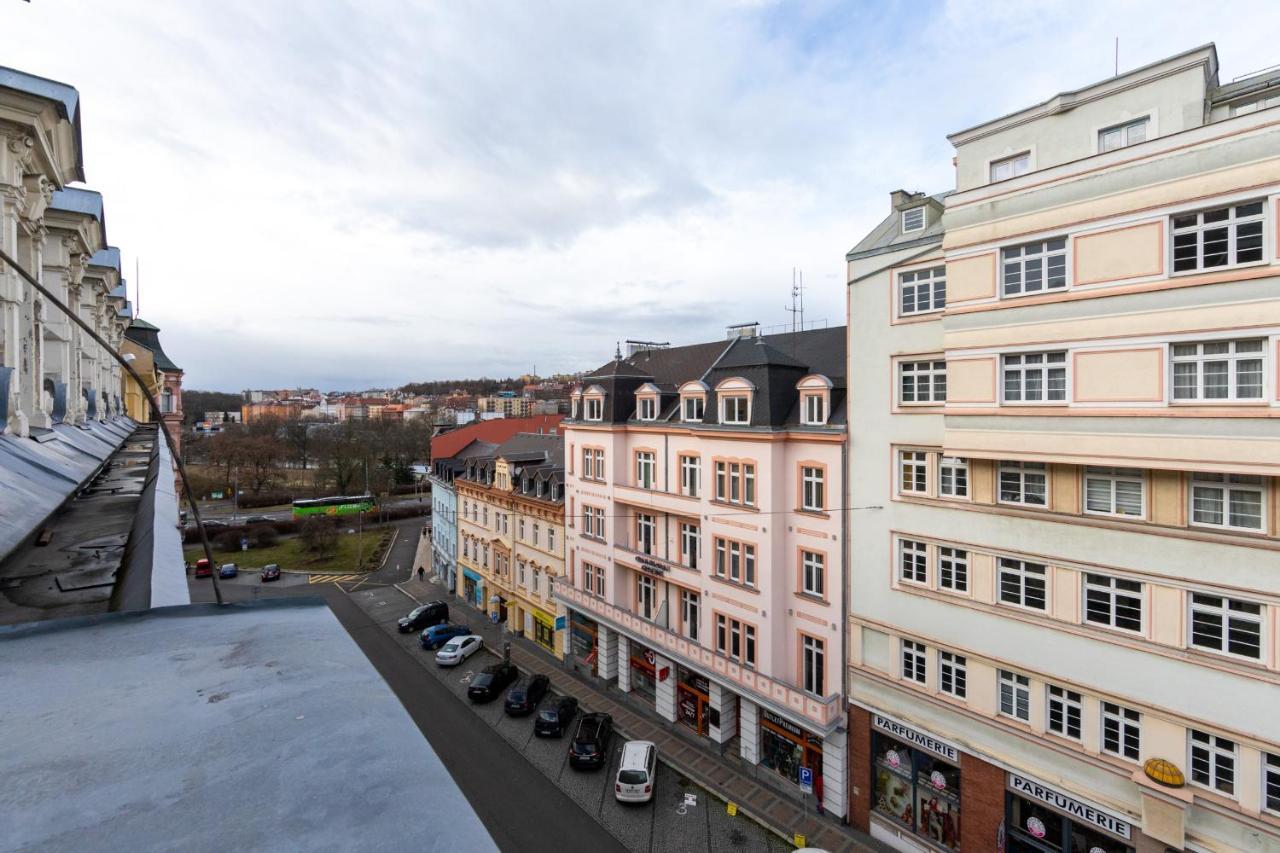 Apartment Kleopatra Κάρλοβι Βάρι Εξωτερικό φωτογραφία